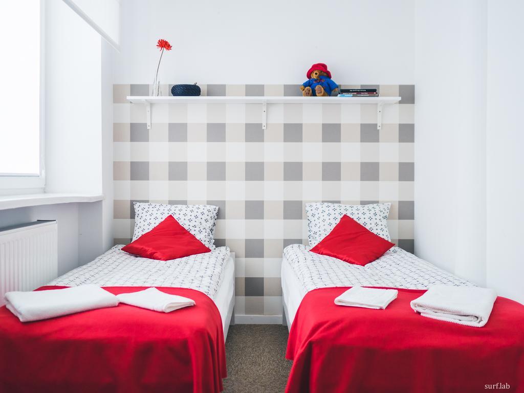 Ll20 Hostel Warsawa Bagian luar foto