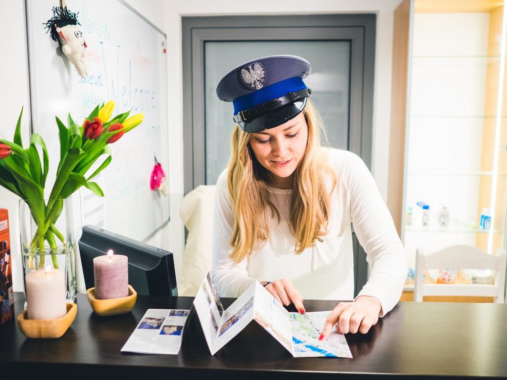 Ll20 Hostel Warsawa Bagian luar foto