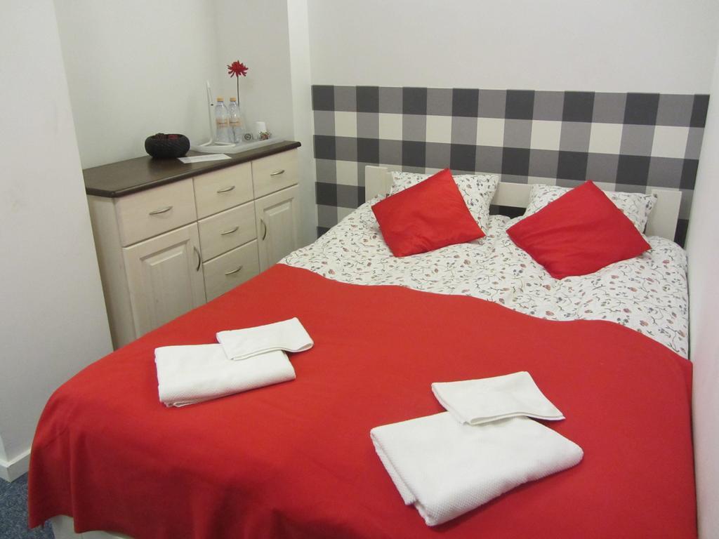 Ll20 Hostel Warsawa Bagian luar foto