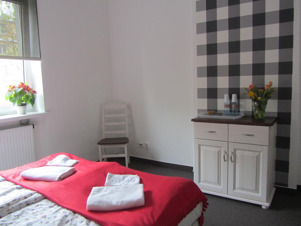 Ll20 Hostel Warsawa Bagian luar foto