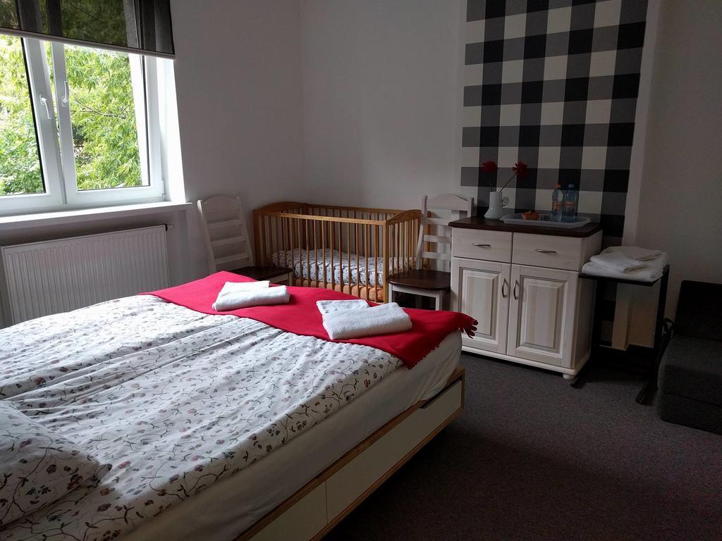 Ll20 Hostel Warsawa Bagian luar foto