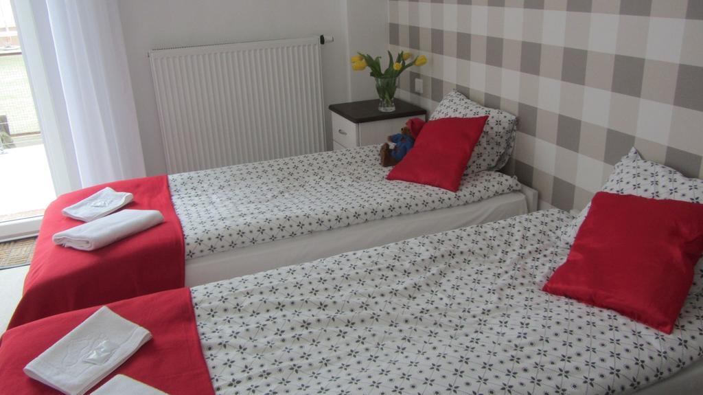 Ll20 Hostel Warsawa Bagian luar foto